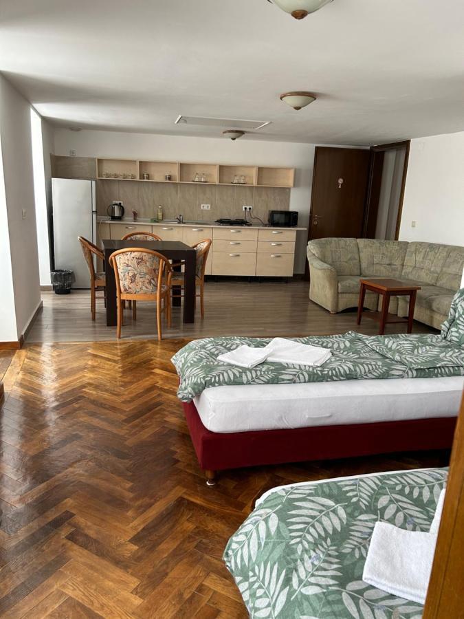 Casa Mondo Σίμπιου Εξωτερικό φωτογραφία